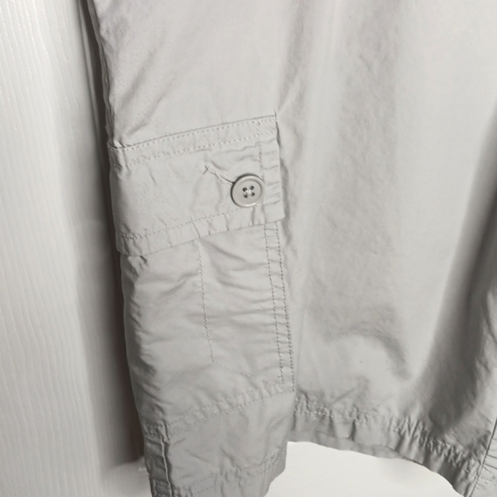 Cherokee Women's Bermuda Cargo Shorts Plus Size 18 Light Gray Casual - Picture 10 of 16